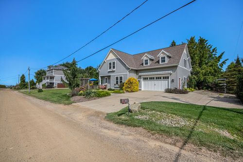 7251 Beach Dr, South Haven, MI, 49090-9500 | Card Image