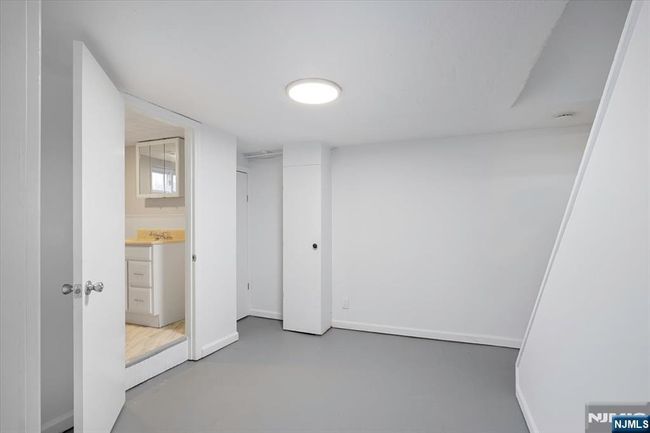 12 Union Pl, House other with 3 bedrooms, 2 bathrooms and null parking in Bloomfield NJ | Image 23