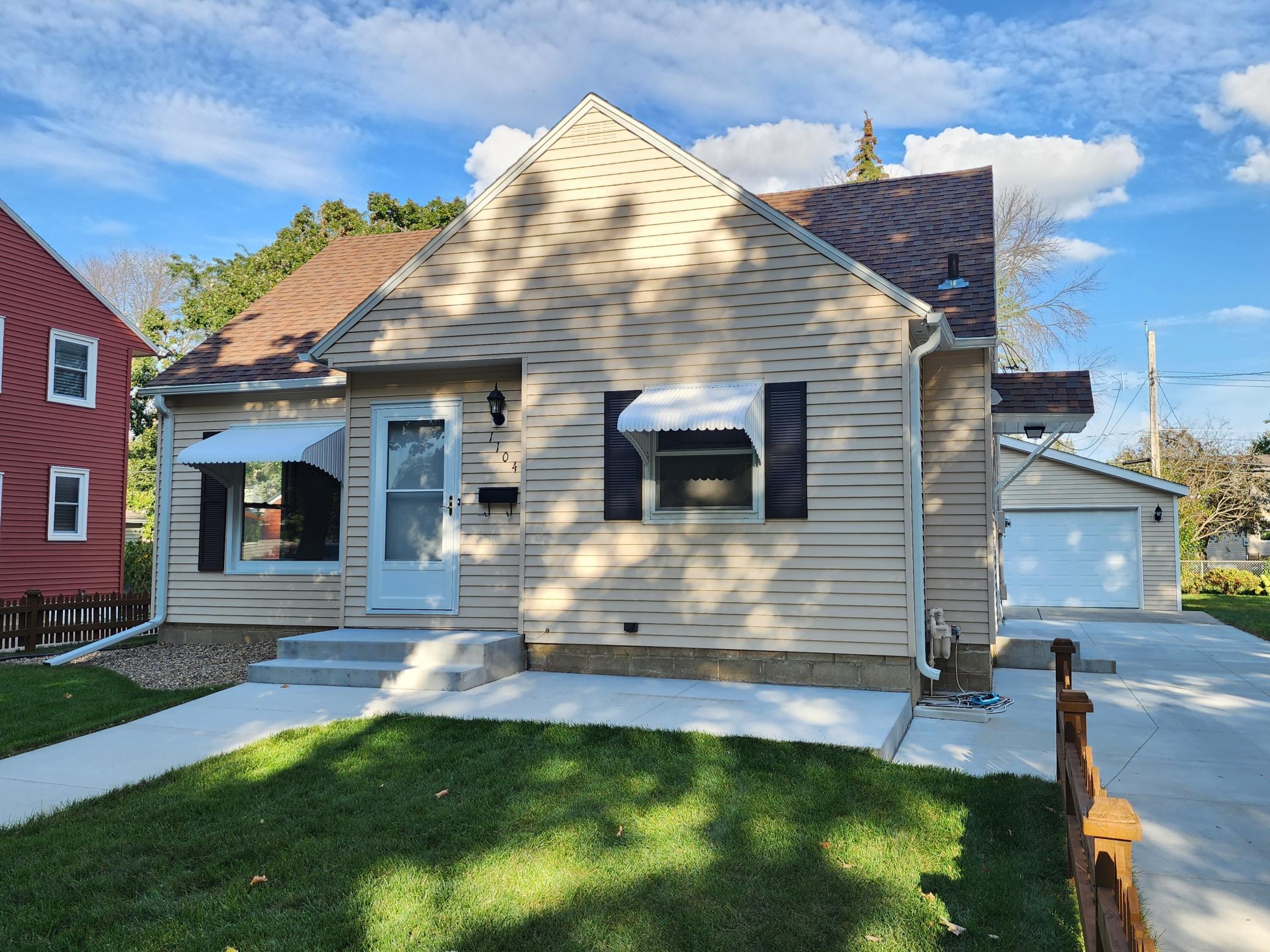 7th Ave, Rochester, MN 55906