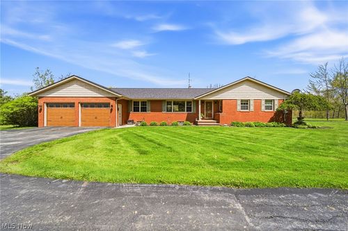 16156 Thompson Rd, Thompson, OH, 44086-9750 | Card Image