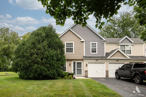 1622 Pebble Beach Cir, Elgin, IL, 60123-6864 | Card Image