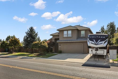 850 Evergreen Drive, Lodi, CA, 95242 | Card Image