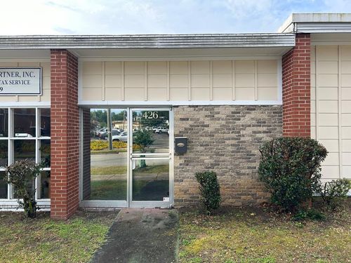426 Academy Ave, Dublin, GA, 31021-5222 | Card Image