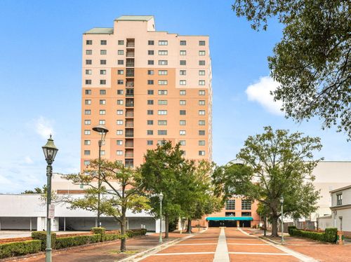 1 7th St, Augusta, GA, 30901-1328 | Card Image