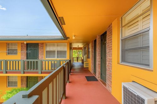 apt-6-1702 Mckinley St, Hollywood, FL, 33020-2870 | Card Image