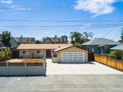 3370 Coffee Ln, Santa Cruz, CA, 95062 | Card Image