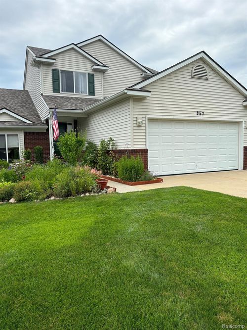 unit-89-867 Spirea, Marion Township, MI, 48843 | Card Image