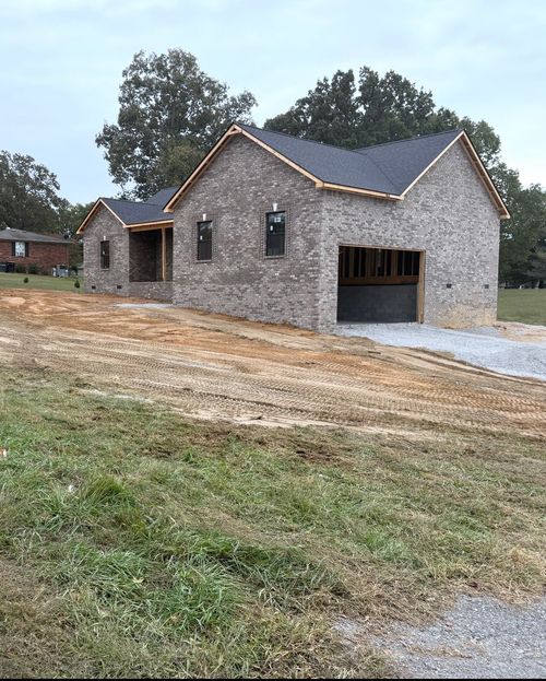 1 Stewart Rd, Cadiz, KY, 42211-8868 | Card Image