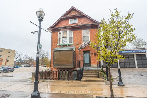 715 2nd Ave E, Owen Sound, ON, N4K2G9 | Card Image