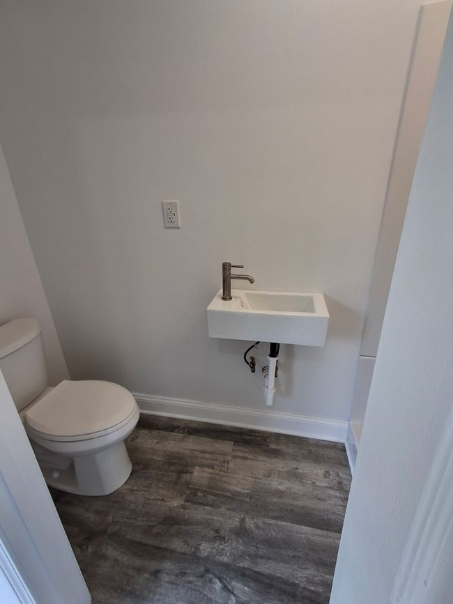 232 Overlook Dr, House other with 2 bedrooms, 2 bathrooms and null parking in Chilhowie VA | Image 29