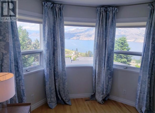 118 Sumac Ridge Dr, House other with 4 bedrooms, 3 bathrooms and 6 parking in Summerland BC | Image 27