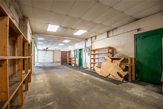 3697 E State St, Home with 0 bedrooms, 0 bathrooms and 10 parking in Hermitage PA | Image 31