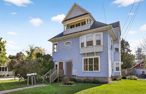 623 E Irving Avenue, OSHKOSH, WI, 54901 | Card Image