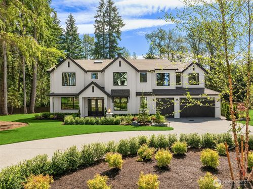 15318 154th Ave Ne, Woodinville, WA, 98072-8997 | Card Image