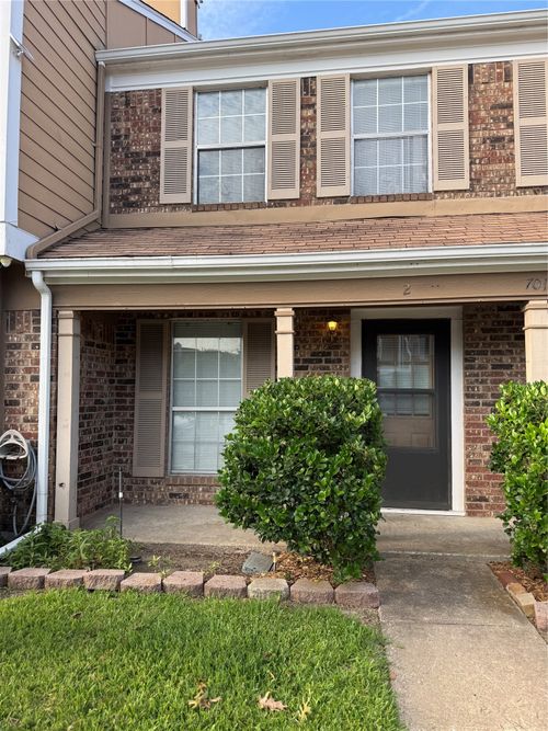 2a-701 Lee St, Mesquite, TX, 75149-8812 | Card Image