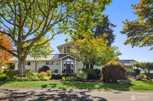 8429 Ne 7th St, Medina, WA, 98039-4804 | Card Image