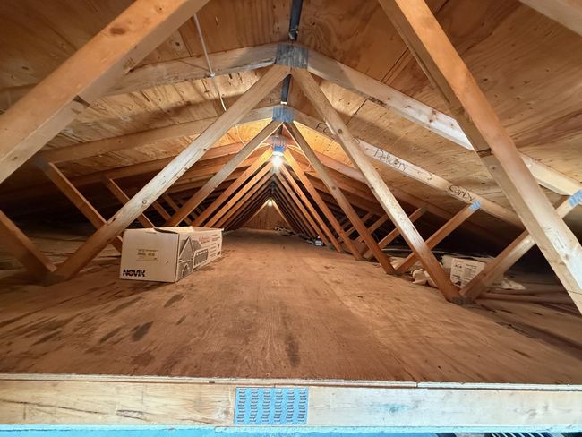 105 9 Th St W, House other with 6 bedrooms, 2 bathrooms and null parking in Canby MN | Image 12