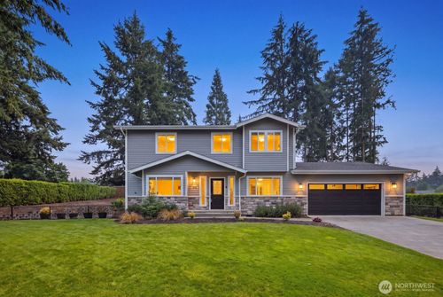 1312 Adams St, Steilacoom, WA, 98388-3803 | Card Image