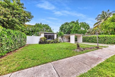 130 Nw 127th St, House other with 3 bedrooms, 1 bathrooms and null parking in North Miami FL | Image 1