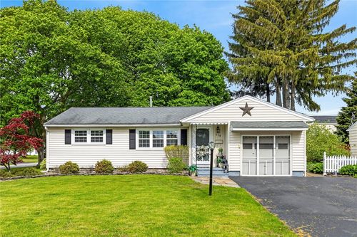 110 Verstreet Drive, Greece, NY, 14616 | Card Image