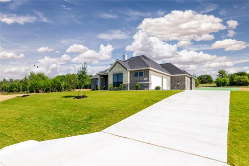 104 Oak Meadow Ln, Weatherford, TX, 76085-4003 | Card Image