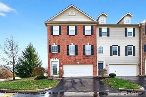 9481 Tahoe Dr, Centerville, OH, 45458-3690 | Card Image