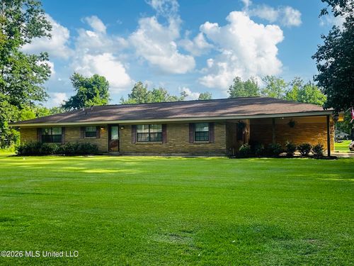 1387 E First St, Forest, MS, 39074-4401 | Card Image