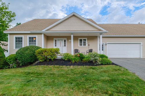 24-36 Sand Point Lane, Cumberland, ME, 04110 | Card Image