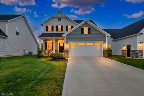 5394 Hawks Nest Cir, Sheffield Lake, OH, 44054-3111 | Card Image