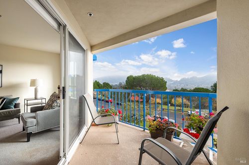 apt-353-100 Thorndale Dr, San Rafael, CA, 94903-4577 | Card Image