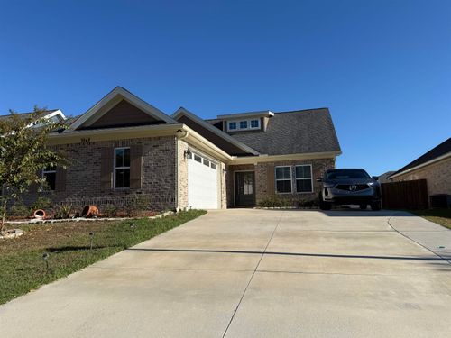 3948 Ella Dr, Tallahassee, FL, 32303-7071 | Card Image