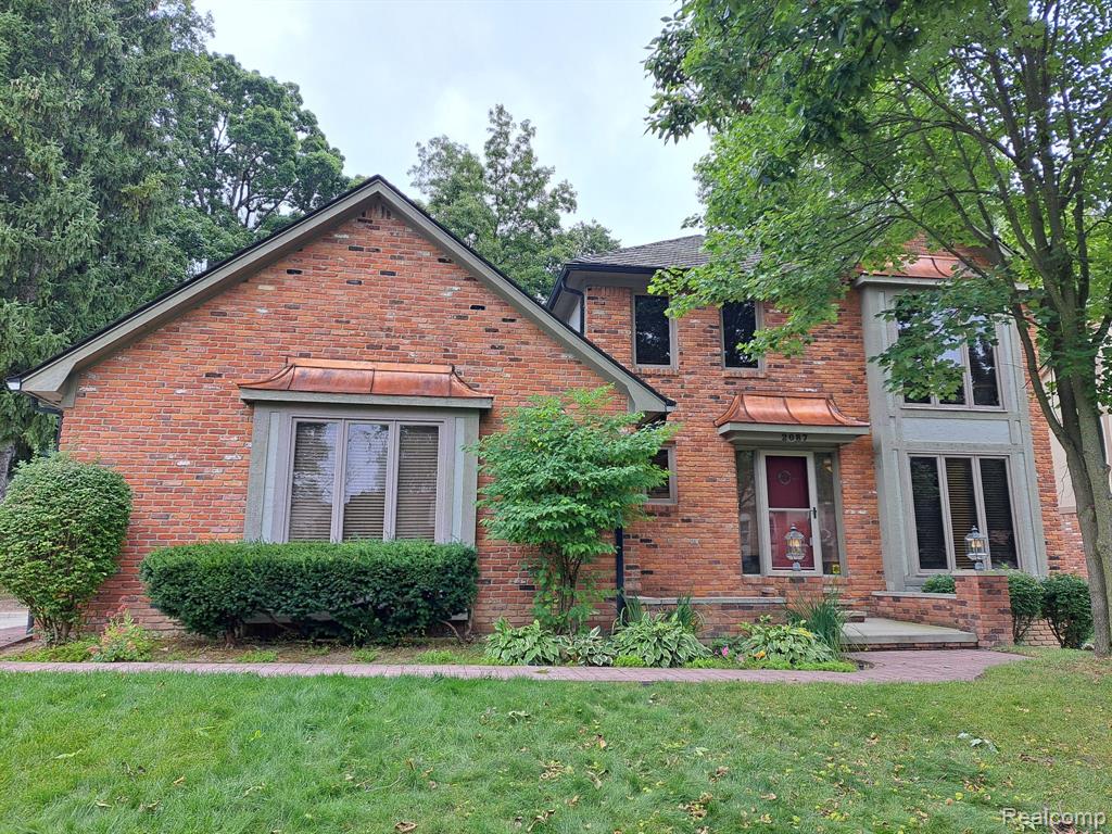 Hickory Leaf Dr, Rochester Hills, MI 48309