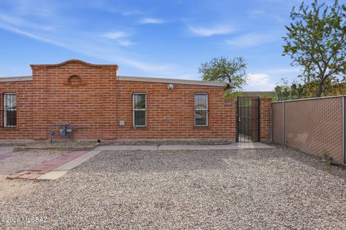 3358 -3356 N Geronimo Avenue, Tucson, AZ, 85705 | Card Image