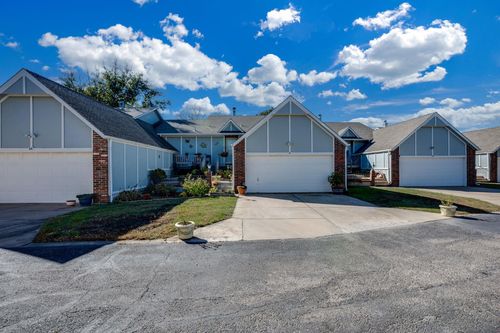 apt-67-301 S Rock Rd, Derby, KS, 67037-3910 | Card Image