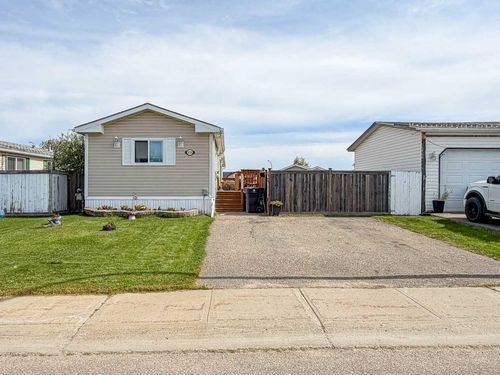 373 Harpe Way, Fort Mcmurray, AB, T9K2L6 | Card Image