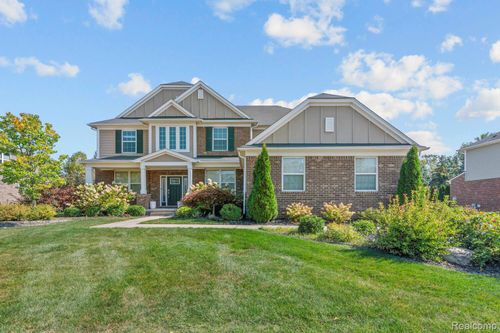 1526 Hickory Ridge Ct S, Canton, MI, 48187-1055 | Card Image