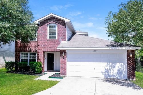 6803 Clark Vista Dr, Dallas, TX, 75236-5811 | Card Image