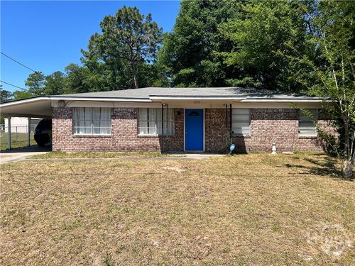 657 Maxwell St, Hinesville, GA, 31313-4220 | Card Image