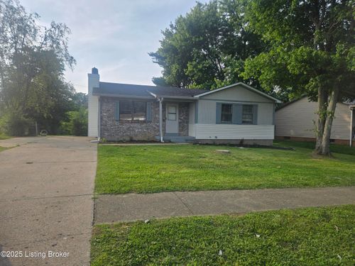 1784 Holly Ct, Radcliff, KY, 40160-2855 | Card Image