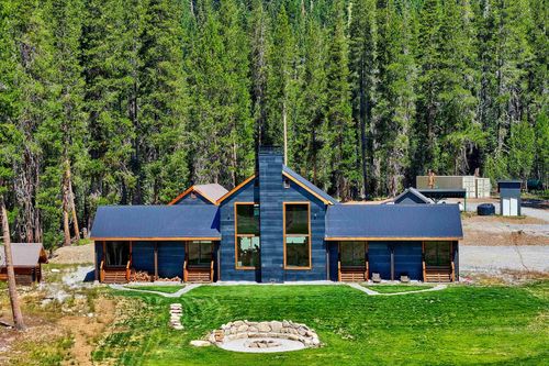 804 Fibreboard Rd, Sierraville, CA, 96126 | Card Image