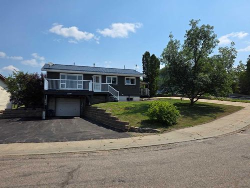 5306 Willow Dr S, Boyle, AB, T0A0C3 | Card Image