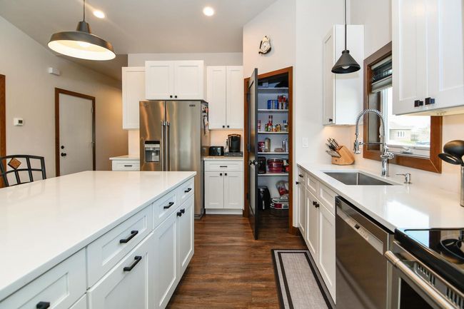872 Red Hawk Drive, Condo with 3 bedrooms, 3 bathrooms and null parking in PULASKI WI | Image 17