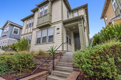 2731 Bungalow Dr, Marina, CA, 93933 | Card Image