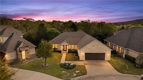 3208 Laurel Trace Ct, Bryan, TX, 77807-5113 | Card Image
