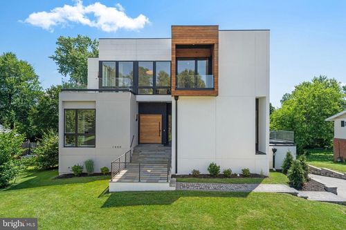 1459 Dewberry Ct, MCLEAN, VA, 22101-5630 | Card Image