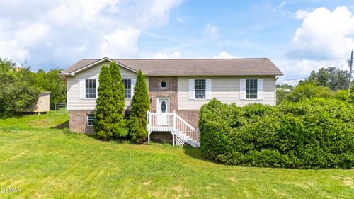 3225 Bativa Garden Ct, Sevierville, TN, 37876-1179 | Card Image