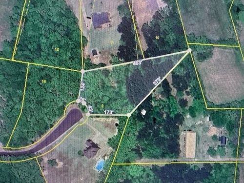 9 Suzy Cv, Savannah, TN, 38372 | Card Image