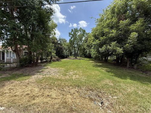 3147 Waverly Street, Beaumont, TX, 77705 | Card Image