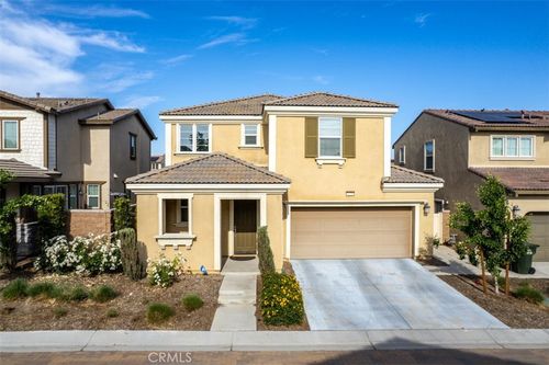 3235 E Olympic Dr, Ontario, CA, 91762-7278 | Card Image