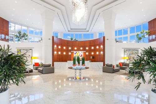 3507-19111 Collins Ave, Sunny Isles Beach, FL, 33160-2386 | Card Image